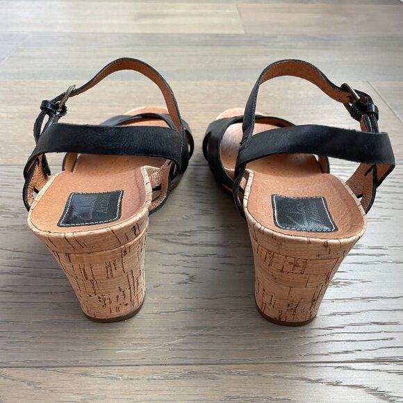 Clarks Artisan Active Air 3" Heel Wedge Leather Sandals Black + Tan Sz 8M - Picture 5 of 10
